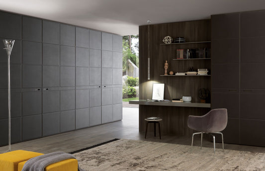 Embracing Mindful Decluttering: Your Guide to a Tranquil Autumn-Winter Transition