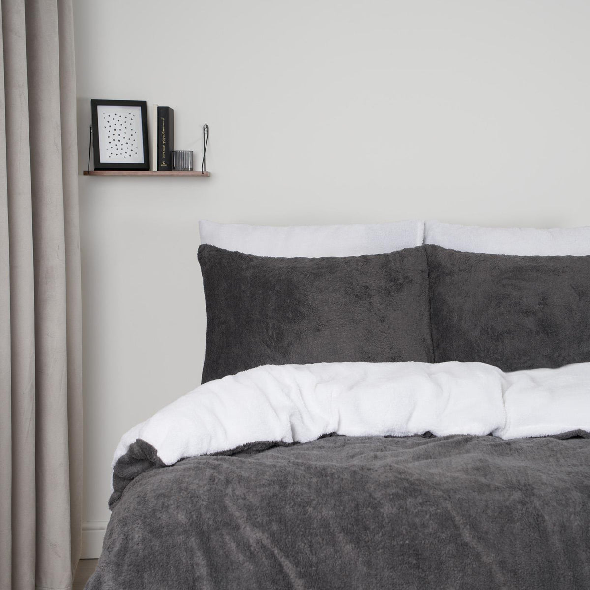 Reversible Teddy Fleece Duvet Cover with Pillowcase Bedding Set | The Bed Burrito 