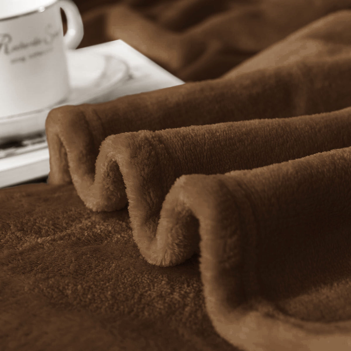 Large Faux Fur Fleece Throw Double & King | The Velvet Cloud