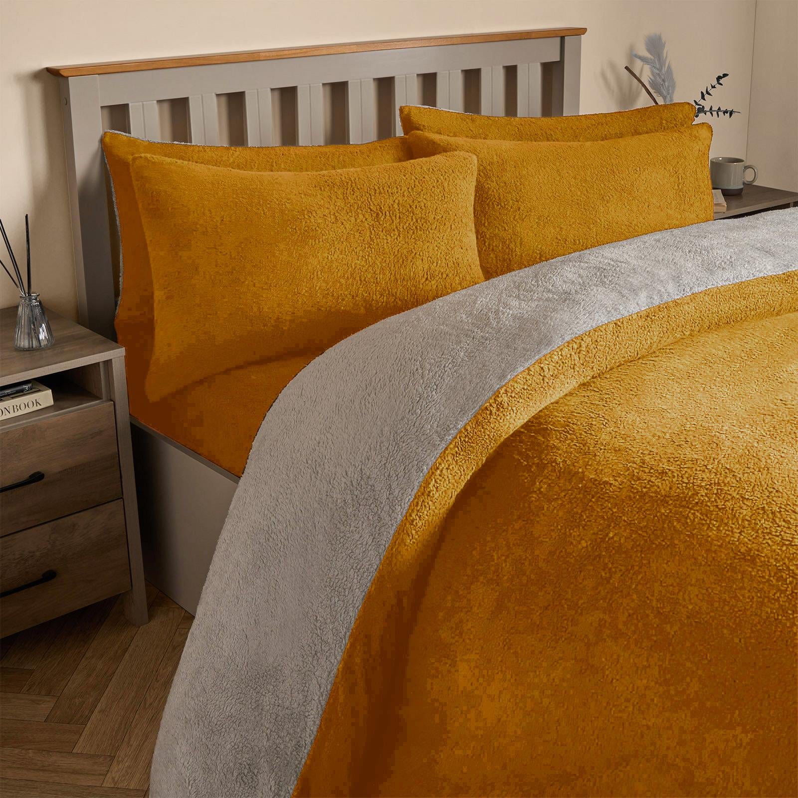 Reversible Teddy Fleece Duvet Cover with Pillowcase Bedding Set | The Bed Burrito 