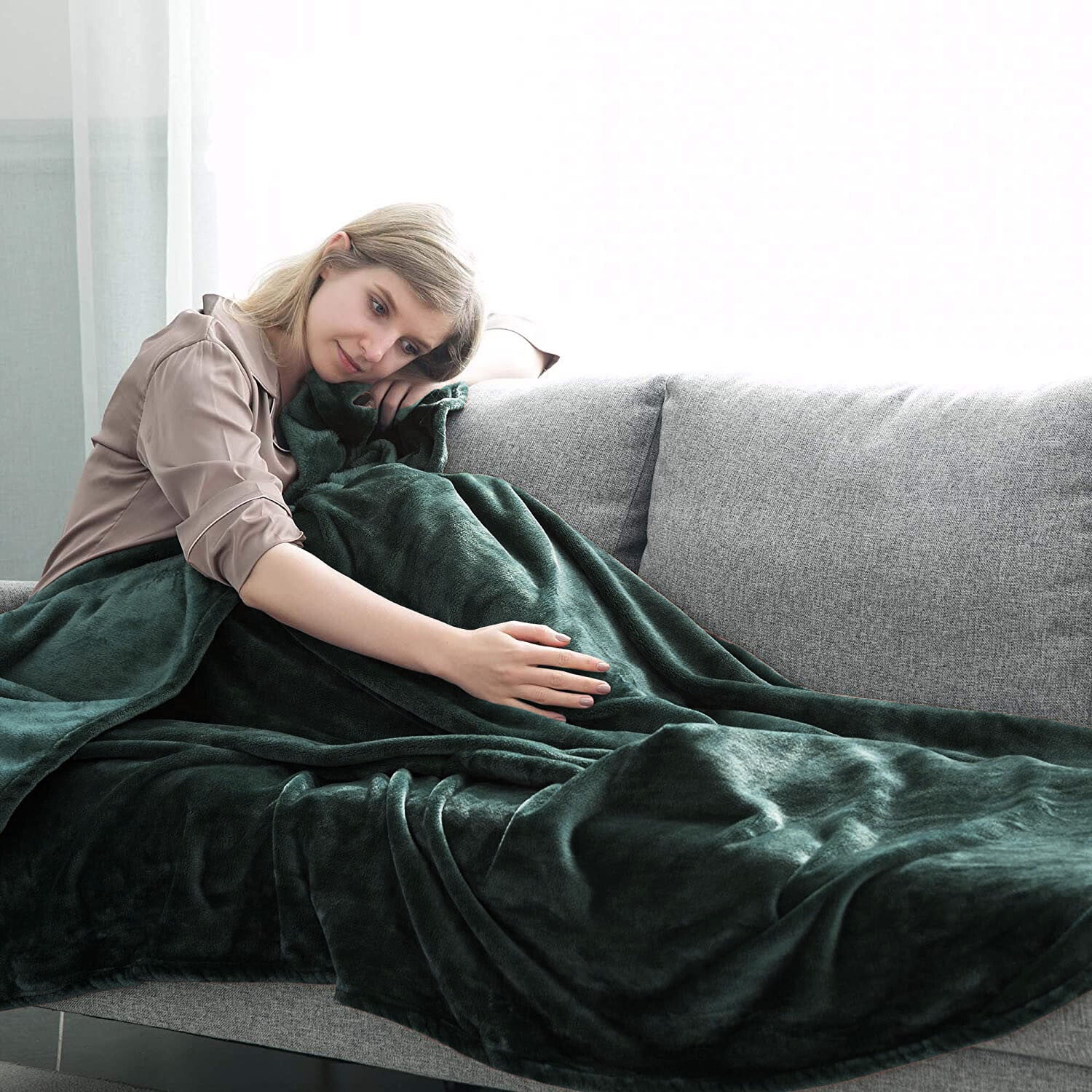 Large Faux Fur Fleece Throw Double & King | The Velvet Cloud