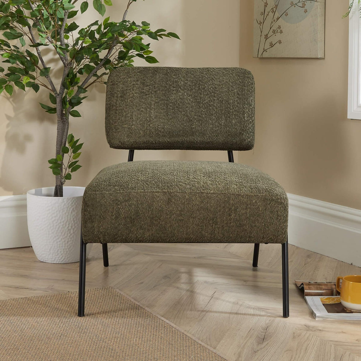 Boucle Accent Chair with Black Metal Legs | The Olive Curve