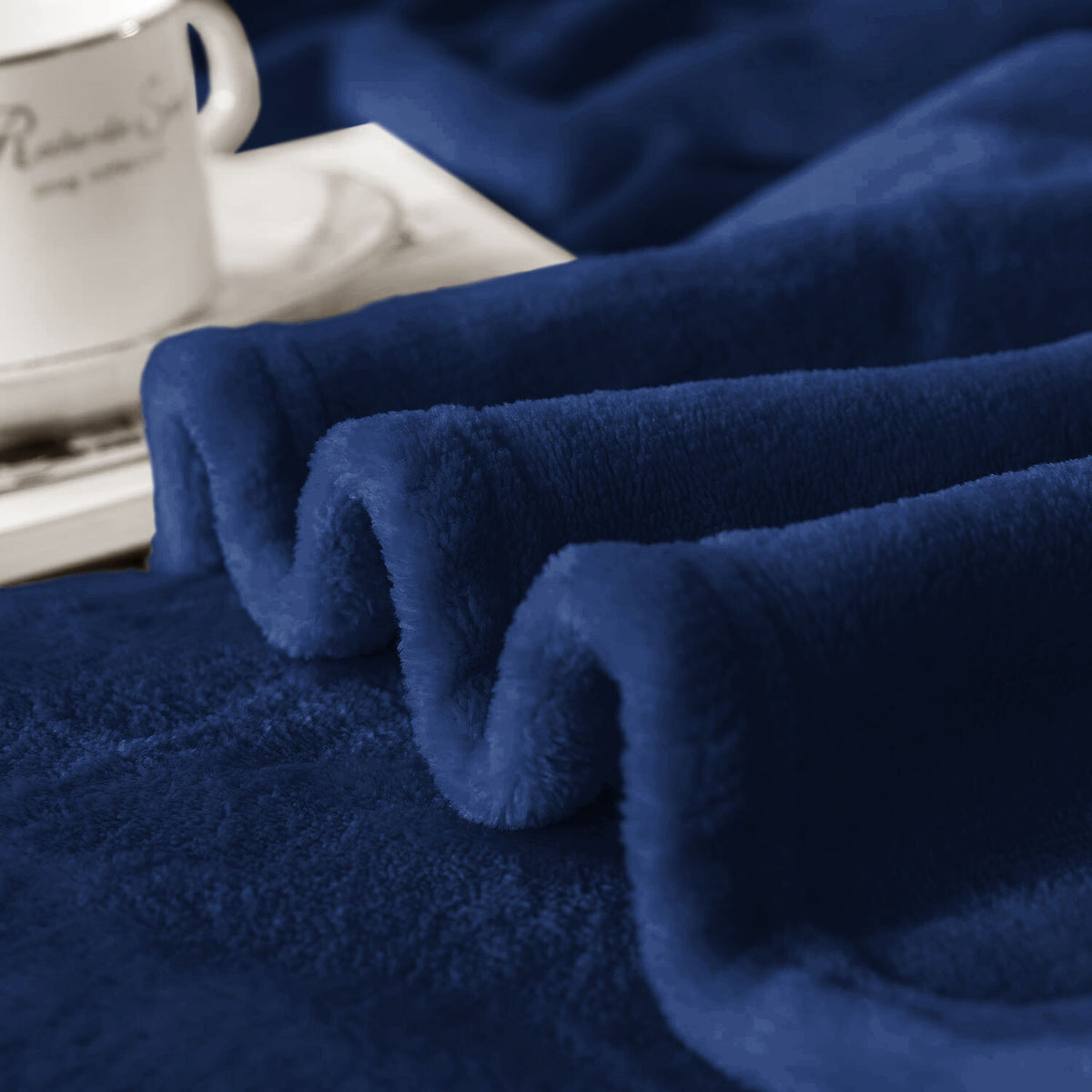 Large Faux Fur Fleece Throw Double & King | The Velvet Cloud