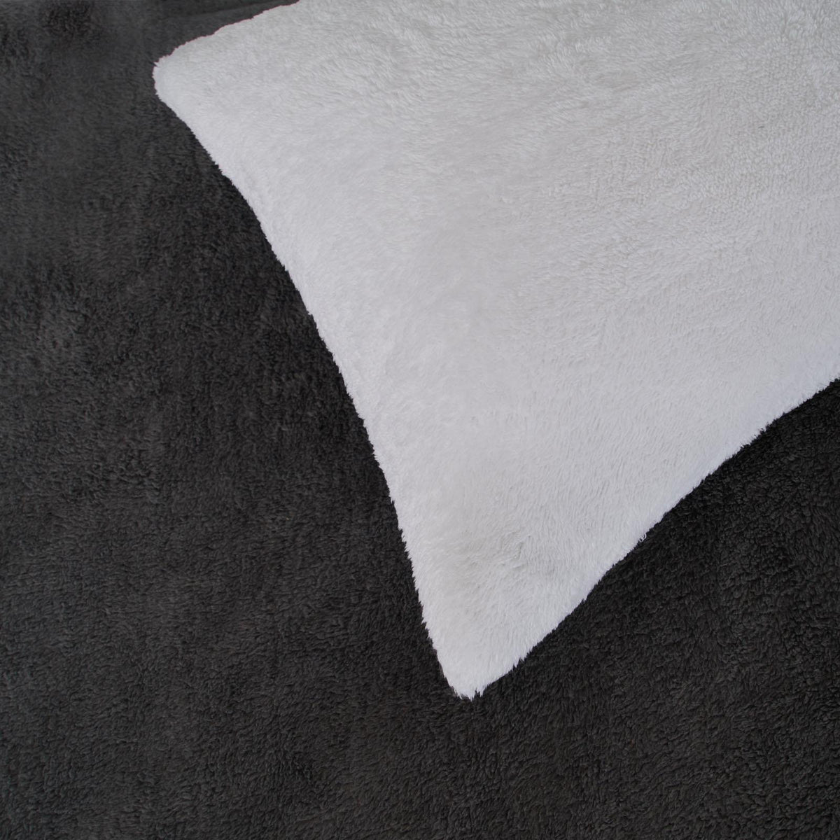 Reversible Teddy Fleece Duvet Cover with Pillowcase Bedding Set | The Bed Burrito 