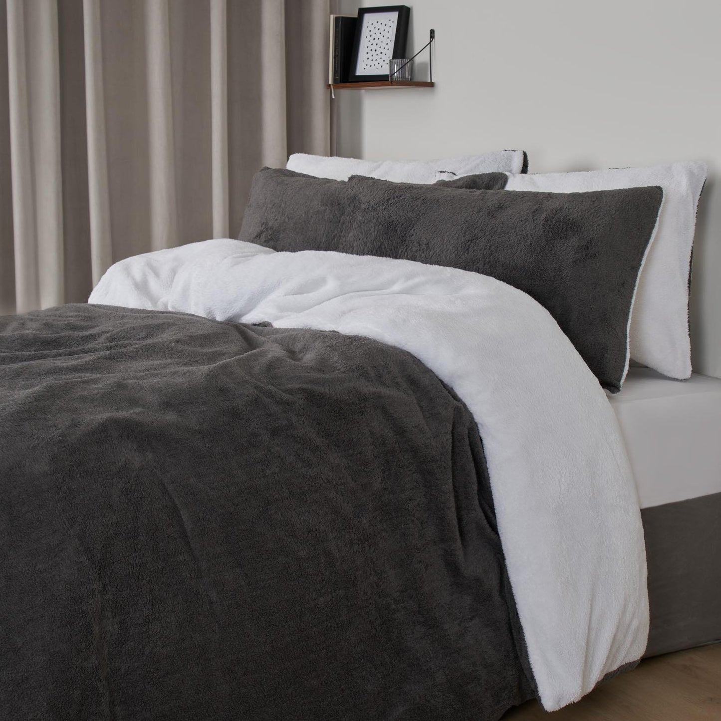 Reversible Teddy Fleece Duvet Cover with Pillowcase Bedding Set | The Bed Burrito 