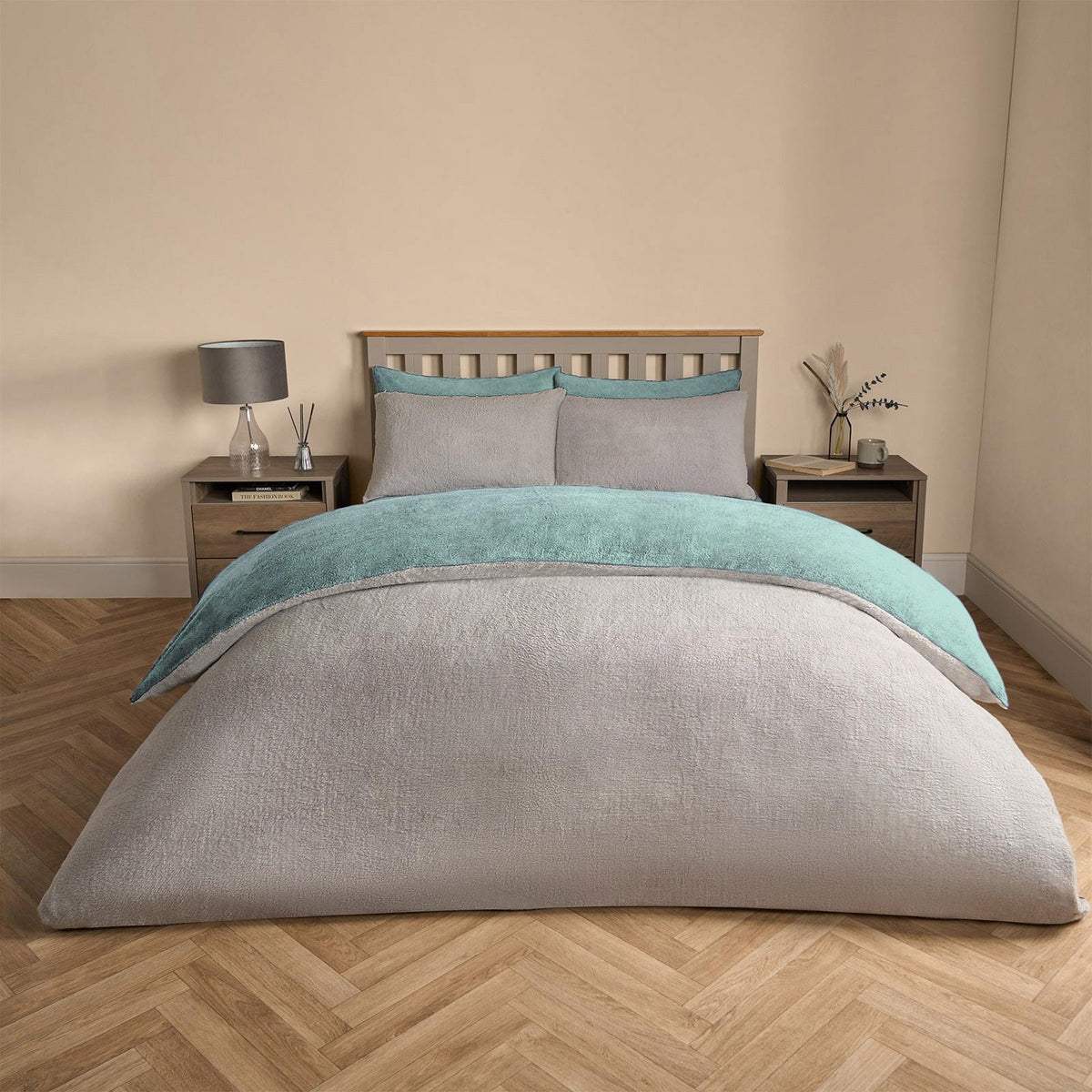 Reversible Teddy Fleece Duvet Cover with Pillowcase Bedding Set | The Bed Burrito 