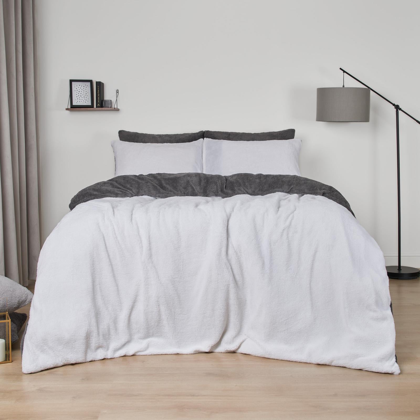 Reversible Teddy Fleece Duvet Cover with Pillowcase Bedding Set | The Bed Burrito 