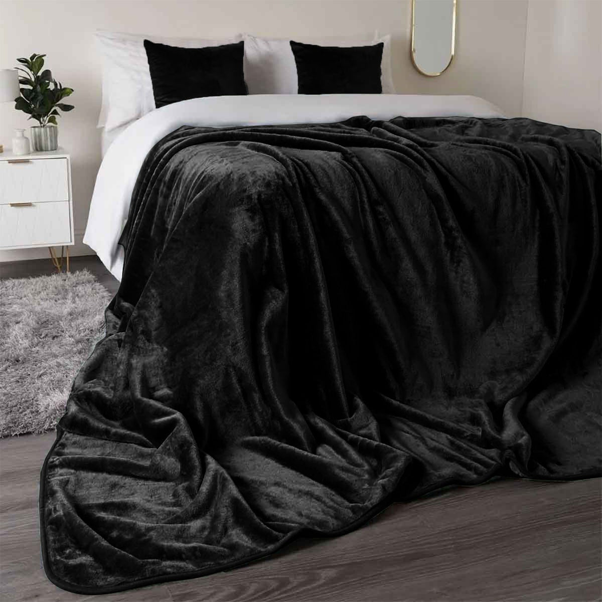 Reversible Faux Mink Fleece Throw Blanket | The Velvet Cloud