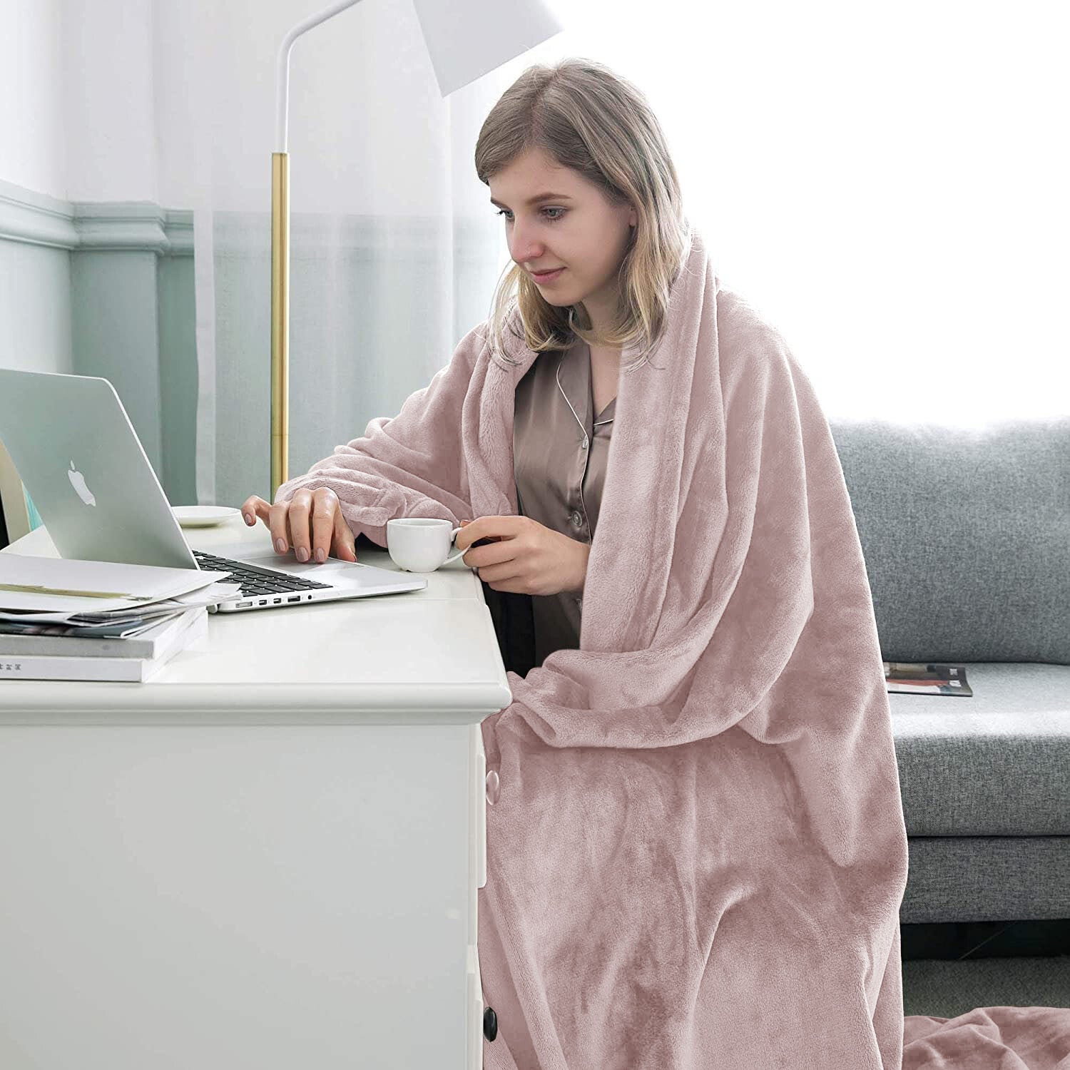 Large Faux Fur Fleece Throw Double & King | The Velvet Cloud
