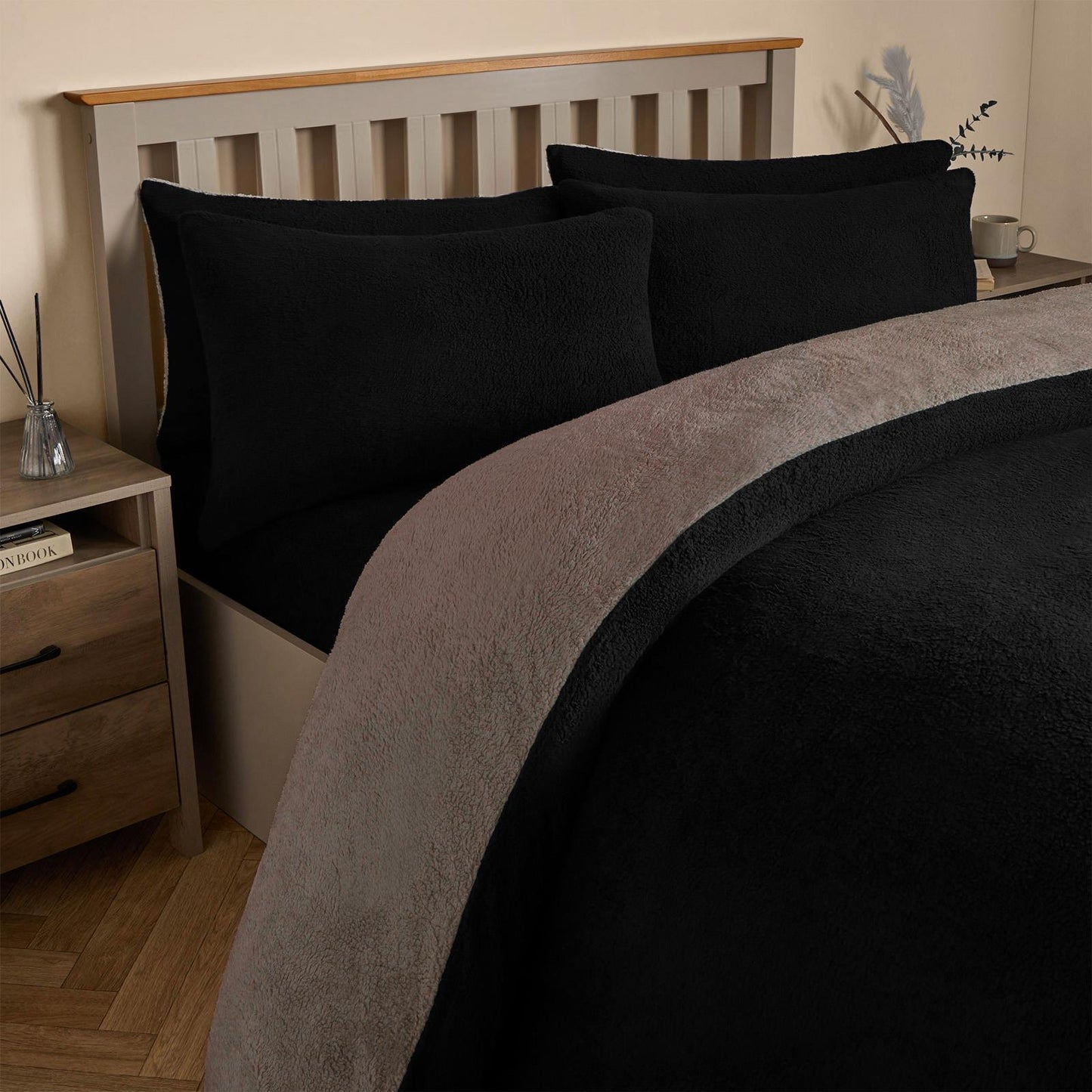 Reversible Teddy Fleece Duvet Cover with Pillowcase Bedding Set | The Bed Burrito 