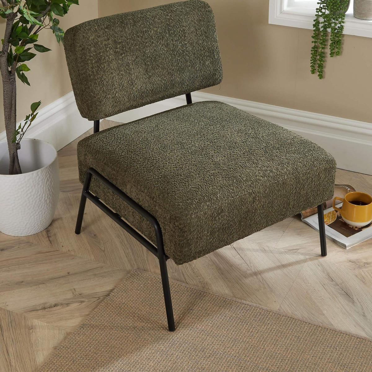 Boucle Accent Chair with Black Metal Legs | The Olive Curve